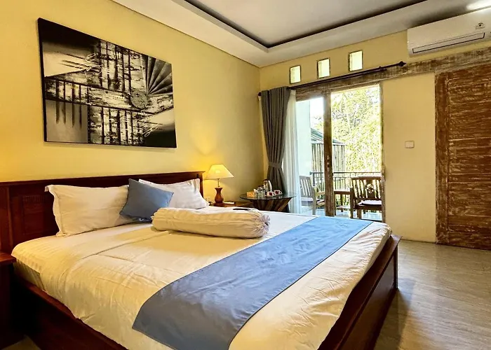 Guest house Giri Krisna 3*